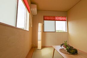 Hyakuna Terrace