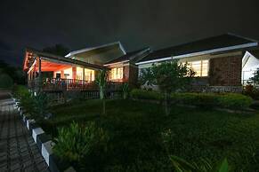 Papyrus Guest House
