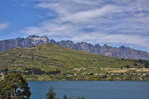 Views 1