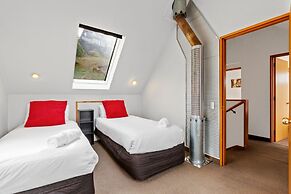 Woodbury Retreat