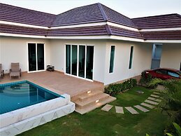 Villa de Veluwe at Hua Hin