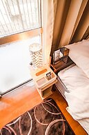 AMP FLAT Tenjin Minami