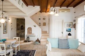Anemoessa House