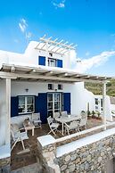 Anemoessa House