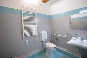 Home Hotel