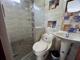 Montes De Beraka - Adults Only