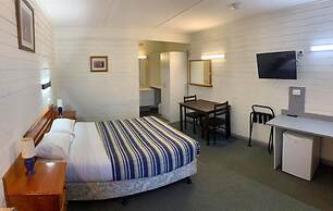 Finley Motel