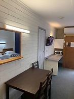 Finley Motel