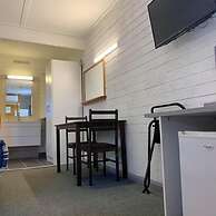 Finley Motel
