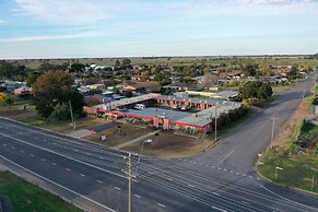 Finley Motel