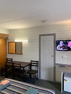 Finley Motel
