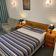 Finley Motel