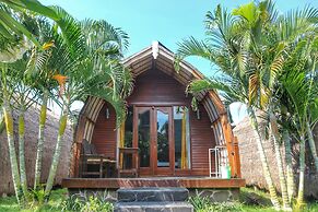GiliPaddy Resort
