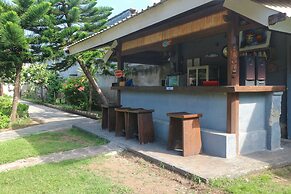 GiliPaddy Resort