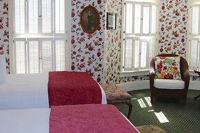Inn on Mackinac