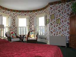 Inn on Mackinac
