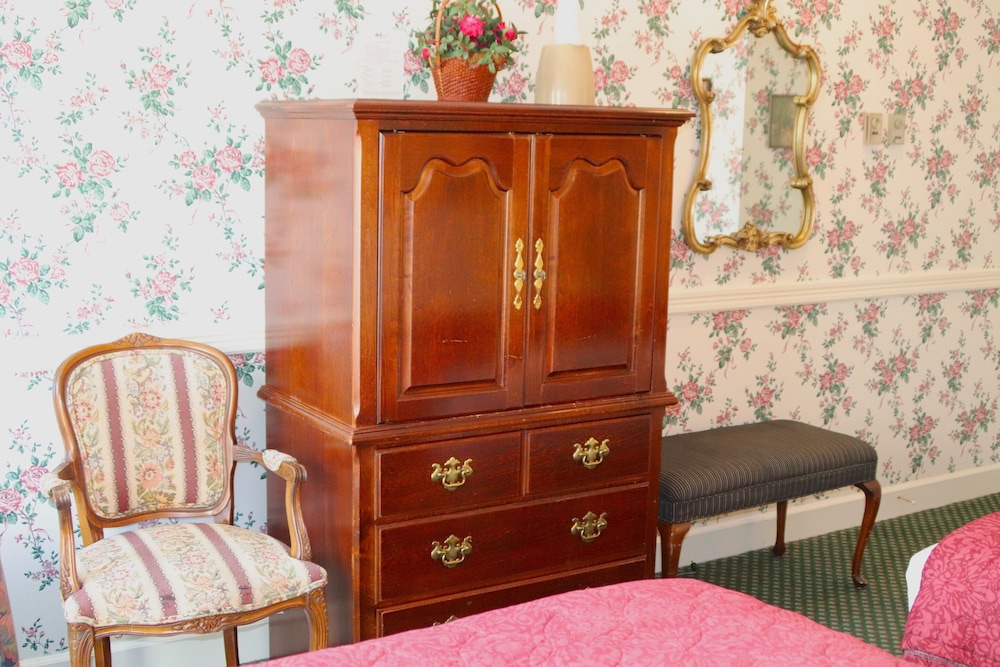 Inn on Mackinac