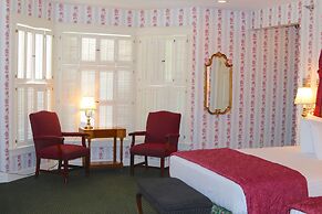 Inn on Mackinac