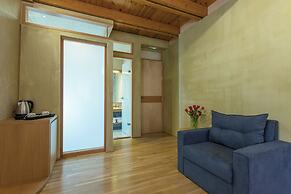 Polixeny's Suites