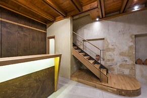 Polixeny's Suites
