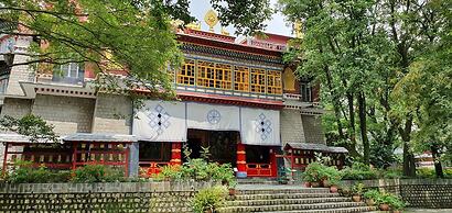 Hotel Samdupling Himalayan Brothers