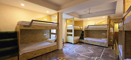 Hotel Samdupling Himalayan Brothers