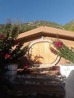 Heredot's House