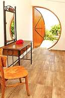 Heredot's House
