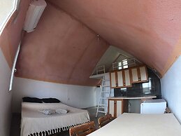 Heredot's House