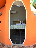 Heredot's House