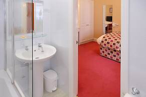 Saxonville Hotel