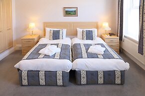 Saxonville Hotel