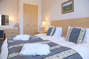 Saxonville Hotel