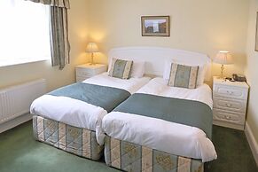 Saxonville Hotel