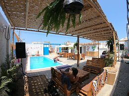 Surfari Punta Rocas