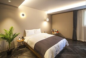 Hotel Crape Gyeongsan