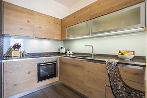 Seaview Luxury Retreat