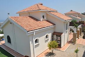 Villa Goodens by Amy Villas