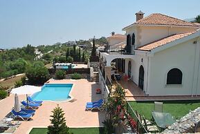 Villa Goodens by Amy Villas