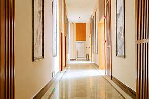 Qingcheng Sunrise Sailing Hotel