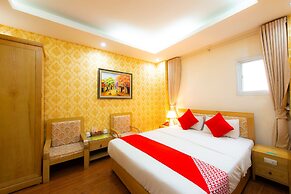 Dragon Hotel