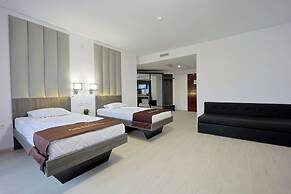 Prestige Hotel and Aquapark