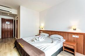 Prestige Hotel and Aquapark
