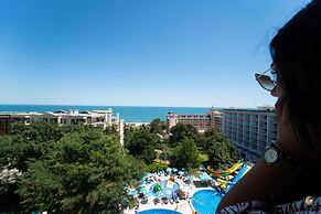 Prestige Hotel and Aquapark