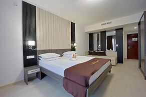 Prestige Hotel and Aquapark