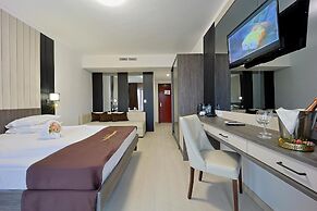 Prestige Hotel and Aquapark