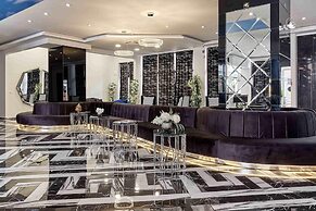 Prestige Hotel and Aquapark