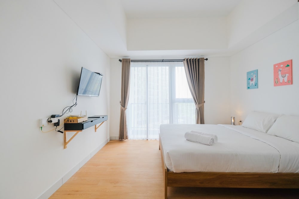 Simple Furnished Studio Casa De Parco Apartment