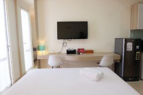 Best Price Studio Menteng Park Apartment