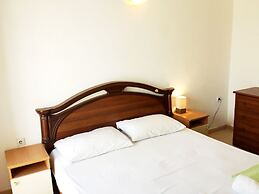Doni Apartments